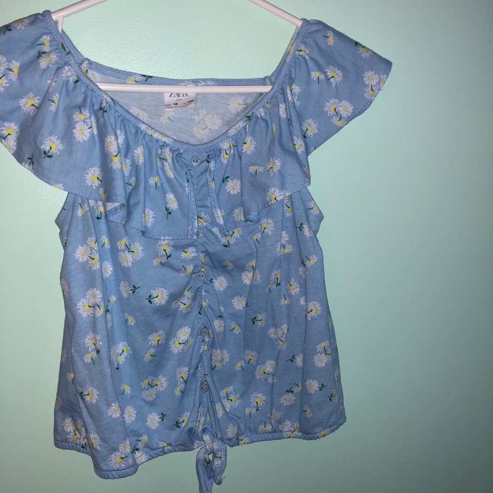 Blue crop top